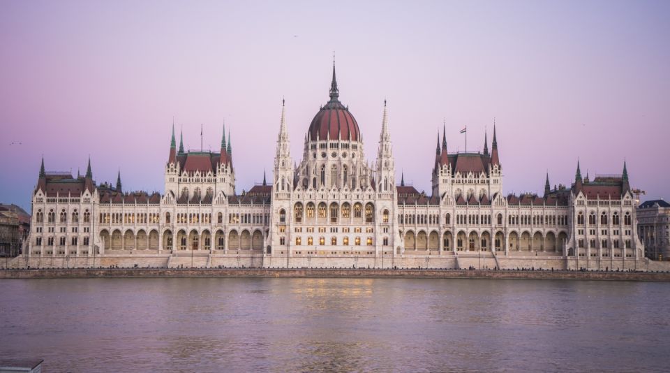Iconic Budapest tour with Classic Russian Jeep and G-Wagon - Timing, Pace, and Why Private Means You Feel in Control