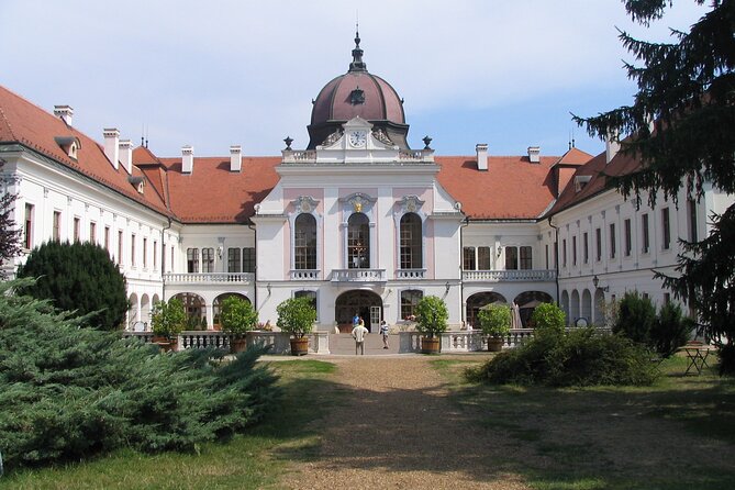 Legacy of Sissi Royal Palace of Godollo Tour with Cake and Coffee - Who This Tour Suits Best (and Who Might Feel Limited)