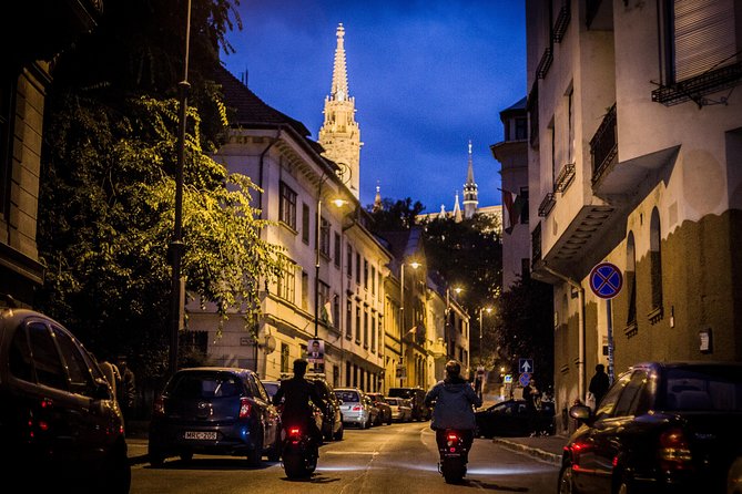 MonsteRoller E-Scooter Rental in Budapest - What’s included with your MonsteRoller rental (and what to bring)