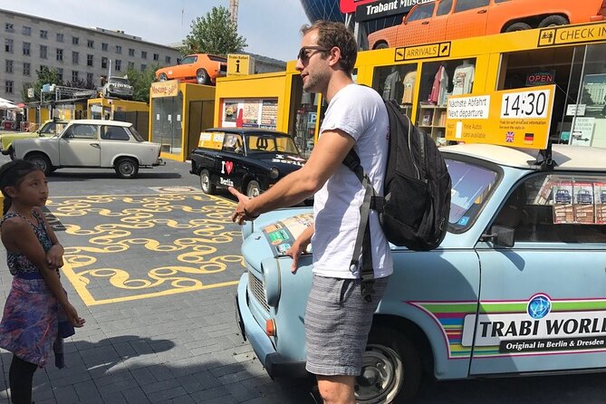 Original Budapest Alternative Street Art & Jewish Tour - Timing, Weather, Group Size, and Comfort: The Stuff That Makes or Breaks It