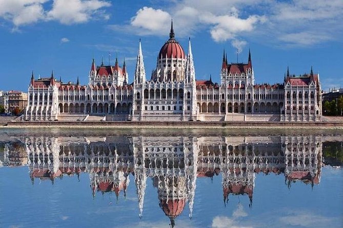 PRIVATE (7 hours) Budapest and Szentendre city tour with lunch and winetasting - City Park loop: Vajdahunyad Castle and the Szechenyi Baths story