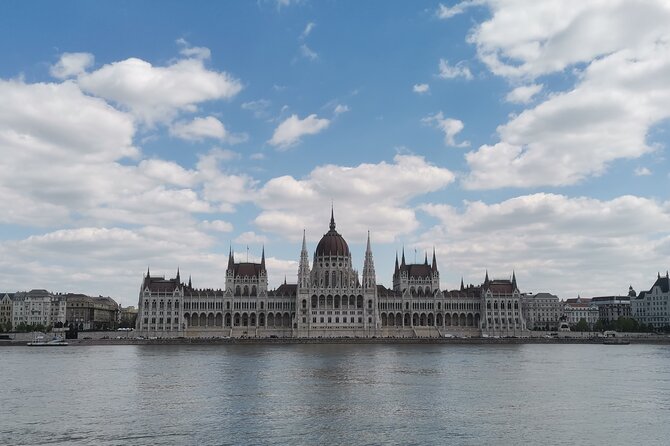 Private Budapest Adventure E-bike Tour to Buda Hills - Városmajor Park: a quick breather before you climb into greener Buda