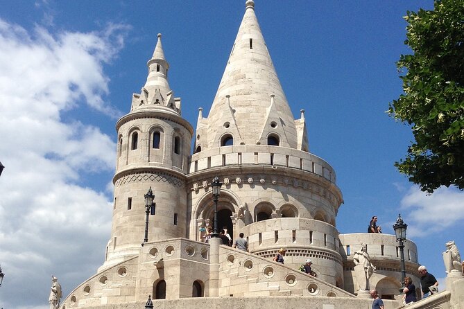Private Budapest Sightseeing Tour: Royal Castle, Heroes Square, Chain Bridge - Hotel pickup to Széchenyi Chain Bridge: the ride that saves time