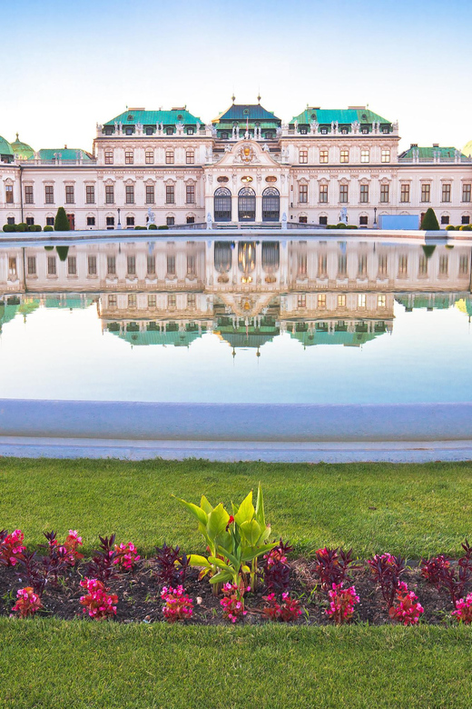 Private day trip: Budapest > Bratislava & Vienna, in English - Schönbrunn Palace: the classic Vienna stop with real structure