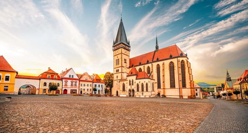 Private day trip: Budapest > Bratislava & Vienna, in English - St. Stephen’s Cathedral: Vienna’s unmistakable center