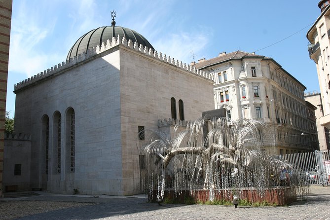 Private Jewish Heritage Tour including Hotel Pickup - The Cemetery and Memorial Circuit: Raoul Wallenberg and the Tree of Life