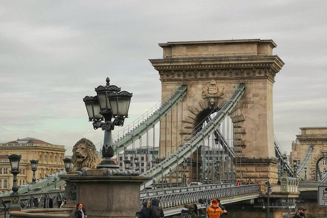 Private Tour Around Budapest - Best For Who: Families, First-Timers, and Groups Who Want Comfort
