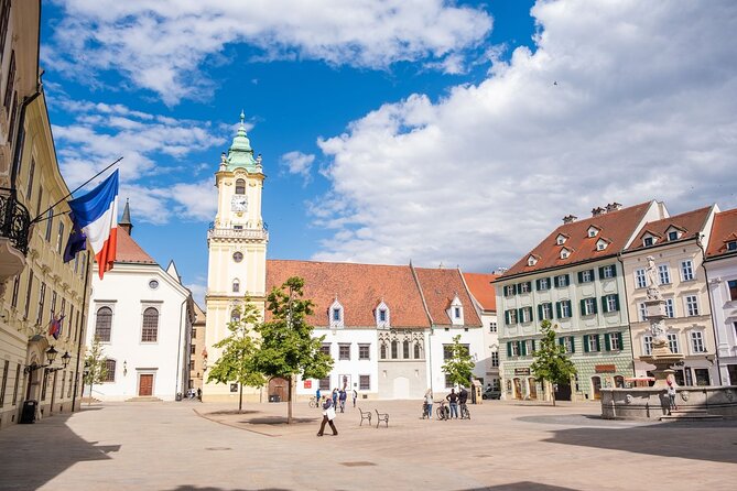 Private Tour from Budapest to Prague Sightseeing - Key highlights you’ll care about