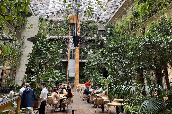 Private Walking Tour in The Jewish District Budapest - Szimpla Kert: Ruin-Pub Culture as Modern Neighborhood Memory