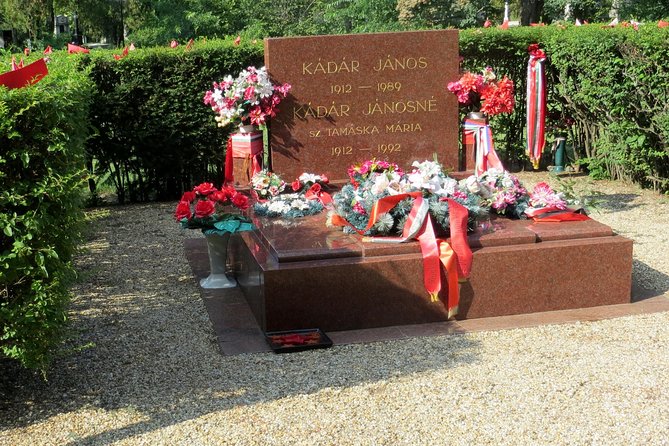 Rise Against the Soviet: The 1956 Revolution - Private Tour - More than a walk: why the handouts and personal context matter