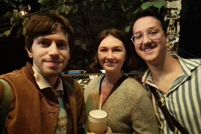 Ruin Bars Tour (Culture, history, and drinks) PROMO PRICE - What the tour pacing feels like (and why private matters)