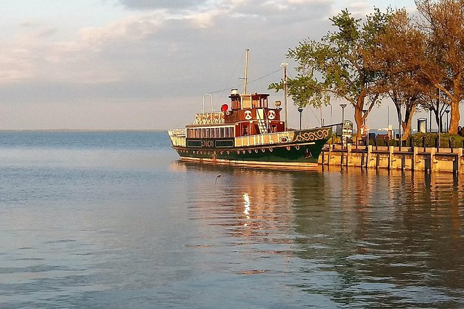 See the Hungarian Sea: Lake Balaton - Swimming on the route: a small adventure, not a full activity