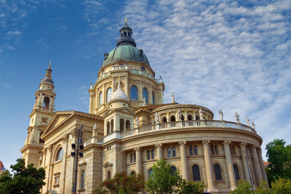 Skip-the-line St. Stephen's Basilica Guided Tour - Key things to notice before you go