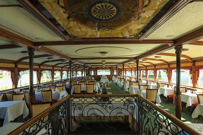 Summer Danube Brunch Cruise in Budapest - Where You Board by the Chain Bridge: Akadémia 2 Ponton and Gróf Széchényi