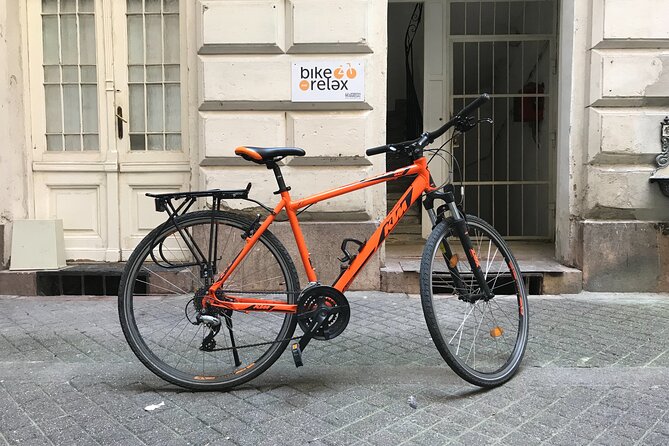 Szentendre: Self-guided Bicycle Tour with optional boat transfer - Stop 5: Szentendre’s artist-town stroll, Serbian roots, and river beaches