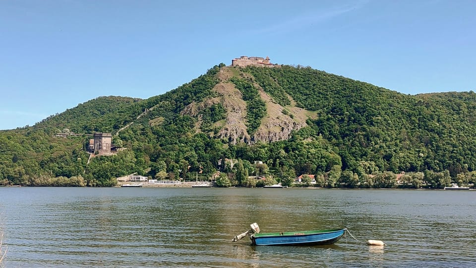 Szentendre, Visegrád and Esztergom Private Danube Bend Tour - Pickup, the car comfort, and how the refreshment routine helps