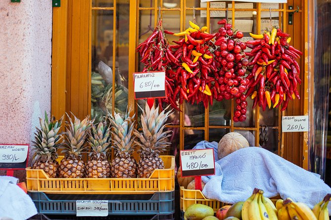 The Award-Winning Private Food Tour of Budapest: 6 or 10 Tastings - Private pace in Budapest’s food lanes