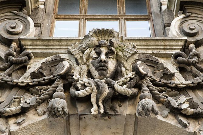 The beginner's guide to Budapest - Budapest Sightseeing Tour - Heroes’ Square: a national symbol you’ll understand in minutes