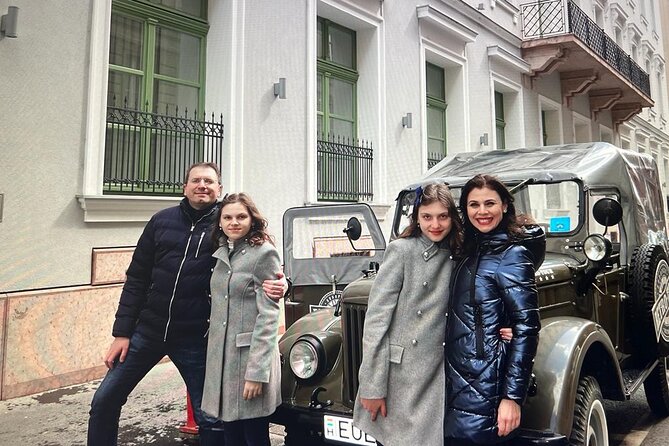 Unique city walk with legends - Book Café – Lotz Terem: Closing With Character