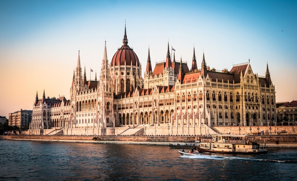 Vienna: Budapest Day Trip - Hotel Pickup to Budapest: The Scenic Drive Sets the Tone