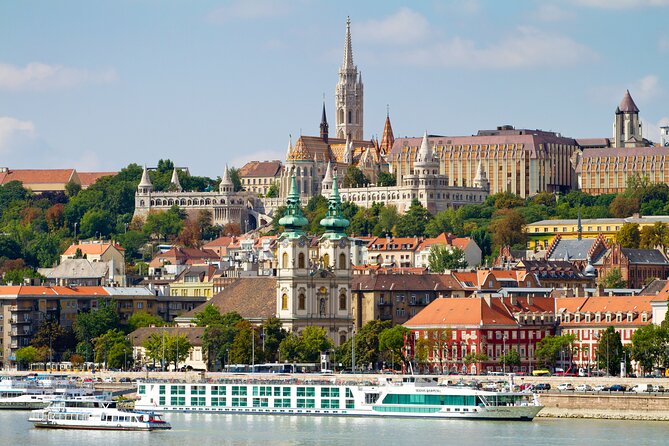 Welcome to Budapest 3 hrs Must See Private Tour by car - St. Stephen’s Basilica and Andrássy út: classic faces of the city